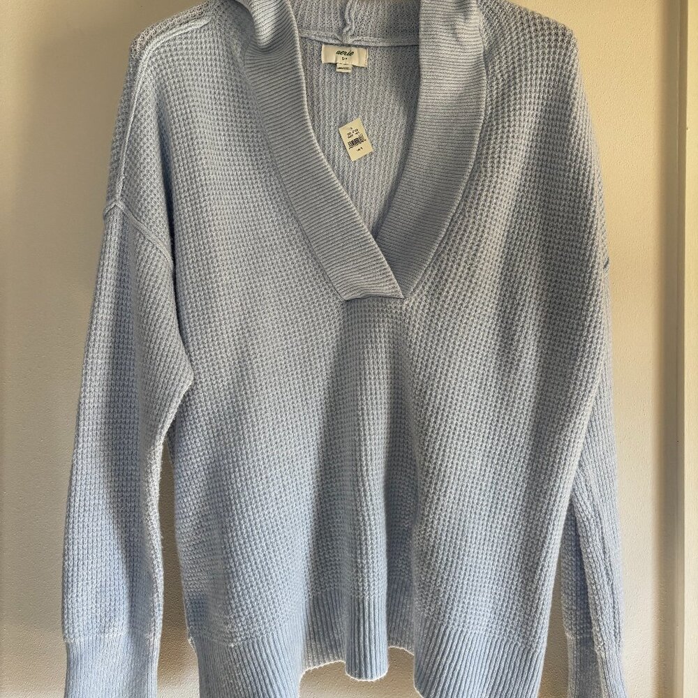 AERIE BRAND NEW SOFT BABY BLUE OVERSIZED HOODIE SIZE SMALL